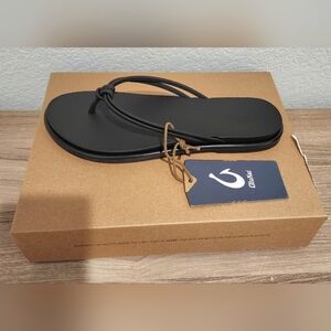 Olukai Womens Sandals(new)